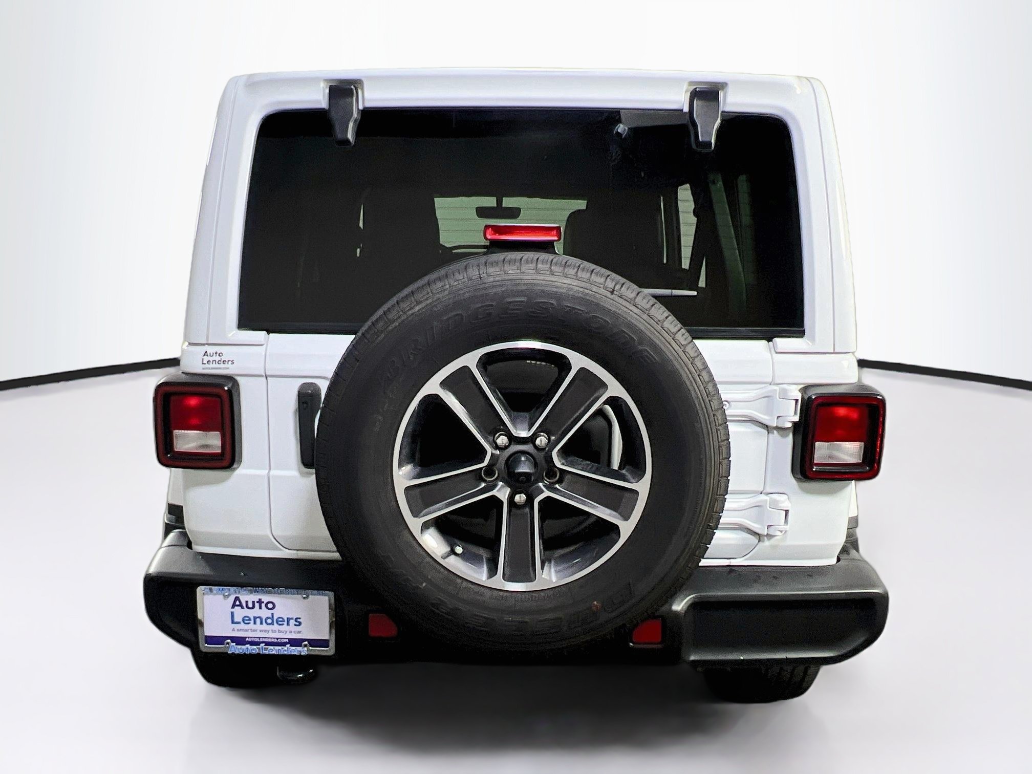Used 2023 Jeep Wrangler Unlimited Sahara AWD/4WD image 6