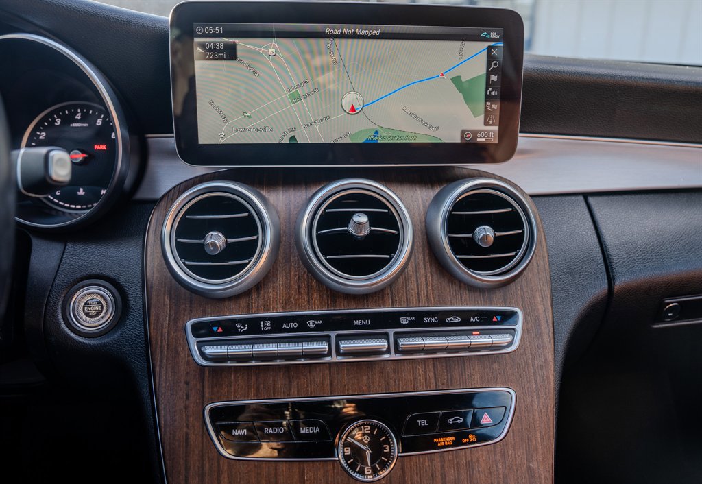 Used 2019 Mercedes-Benz C 300 4MATIC Coupe w/ Premium Package image 20