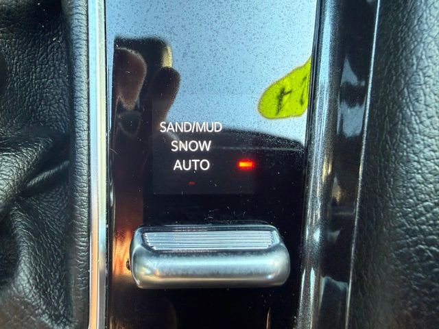 Used 2024 Jeep Compass Sport image 28