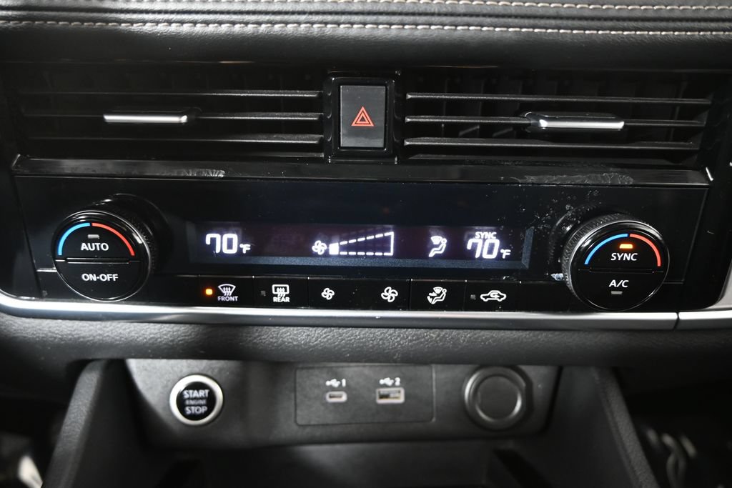 Used 2022 Nissan Rogue SV AWD/4WD image 30