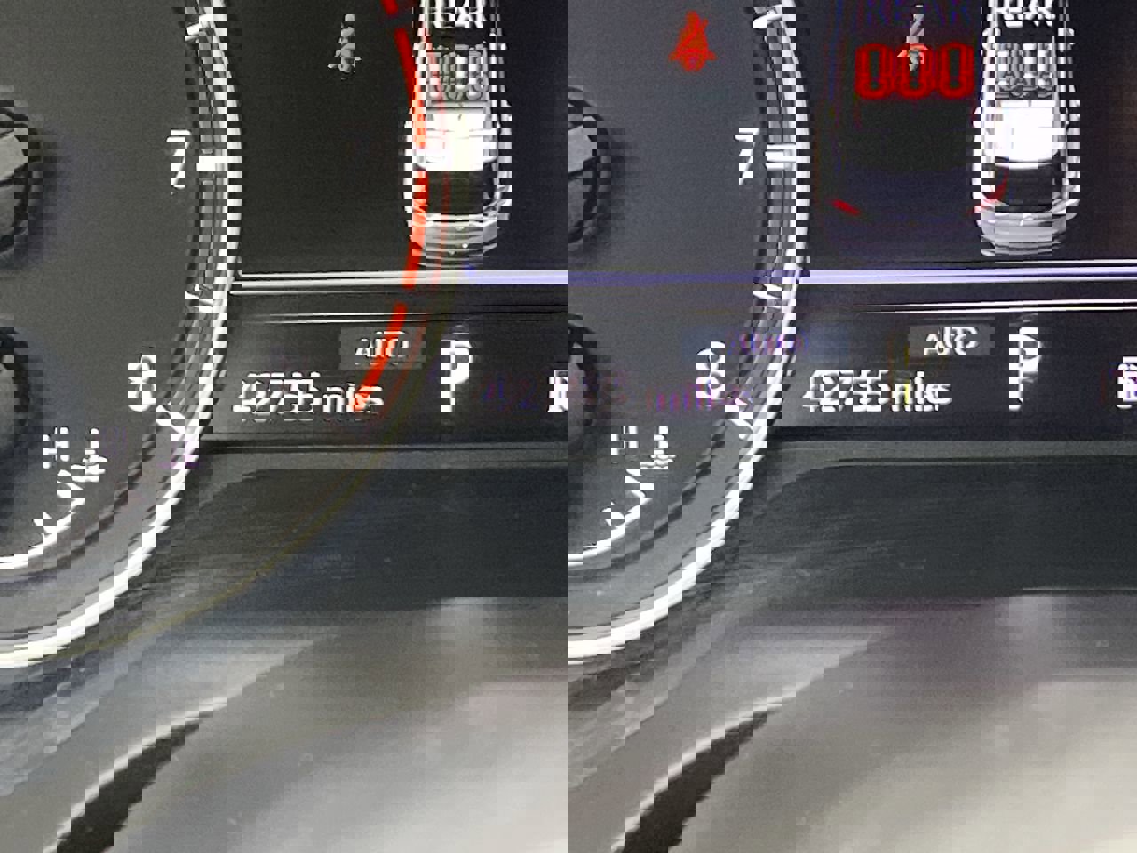 Used 2023 Nissan Rogue S image 12