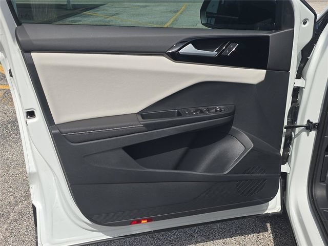 Certified 2026 Volkswagen Taos S FWD image 12