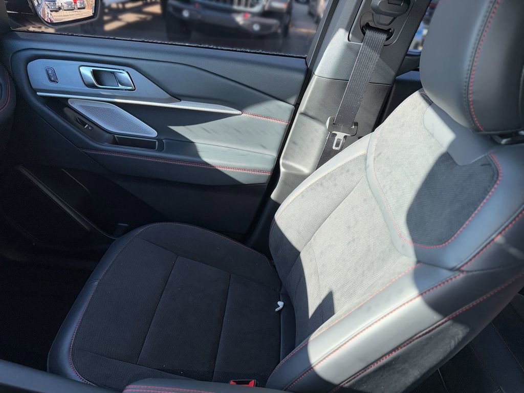 Used 2025 Ford Explorer ST w/ Sun And Sound Package image 23