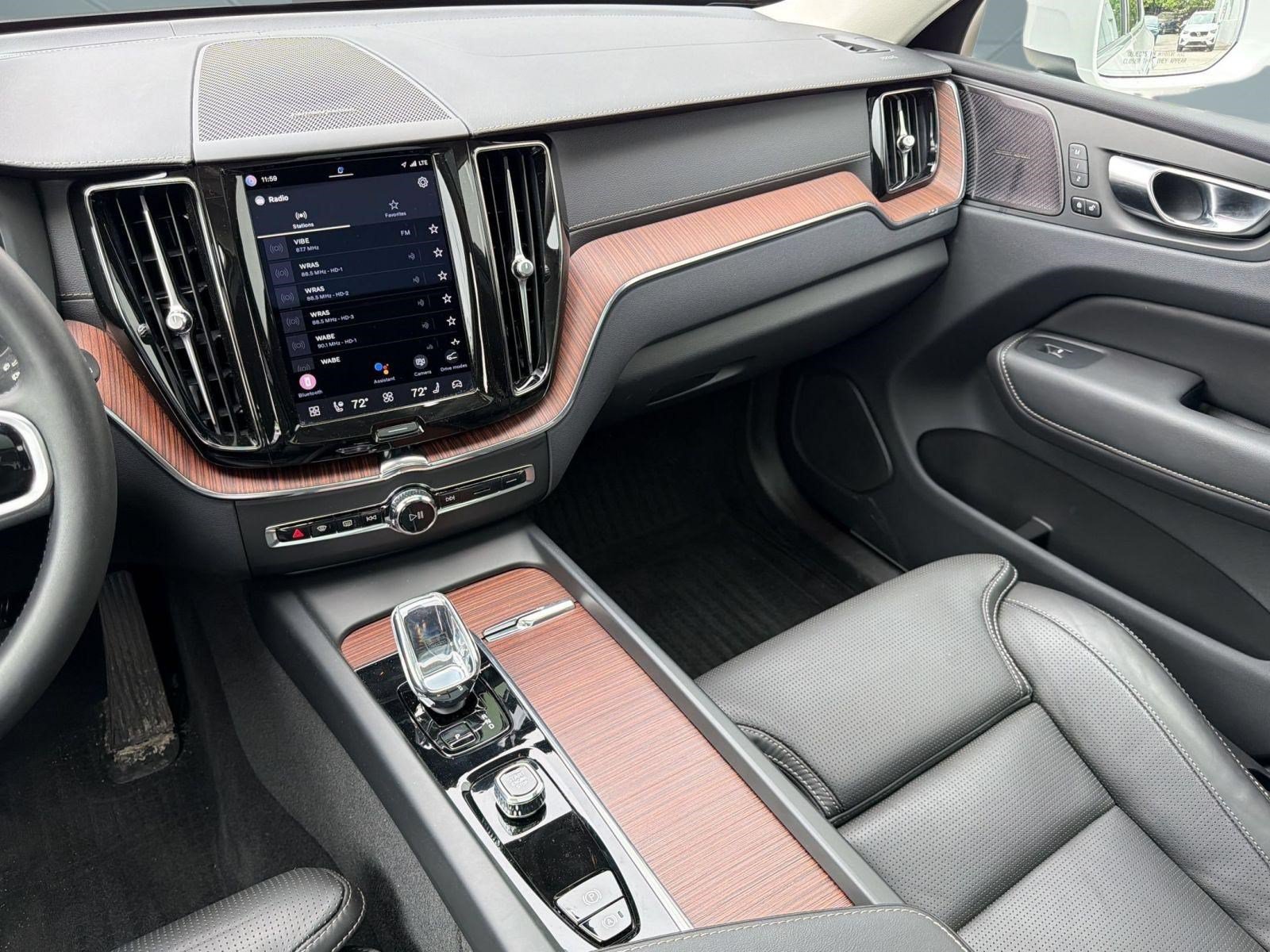 Certified 2023 Volvo XC60 B5 Ultimate w/ Climate Package AWD/4WD image 27