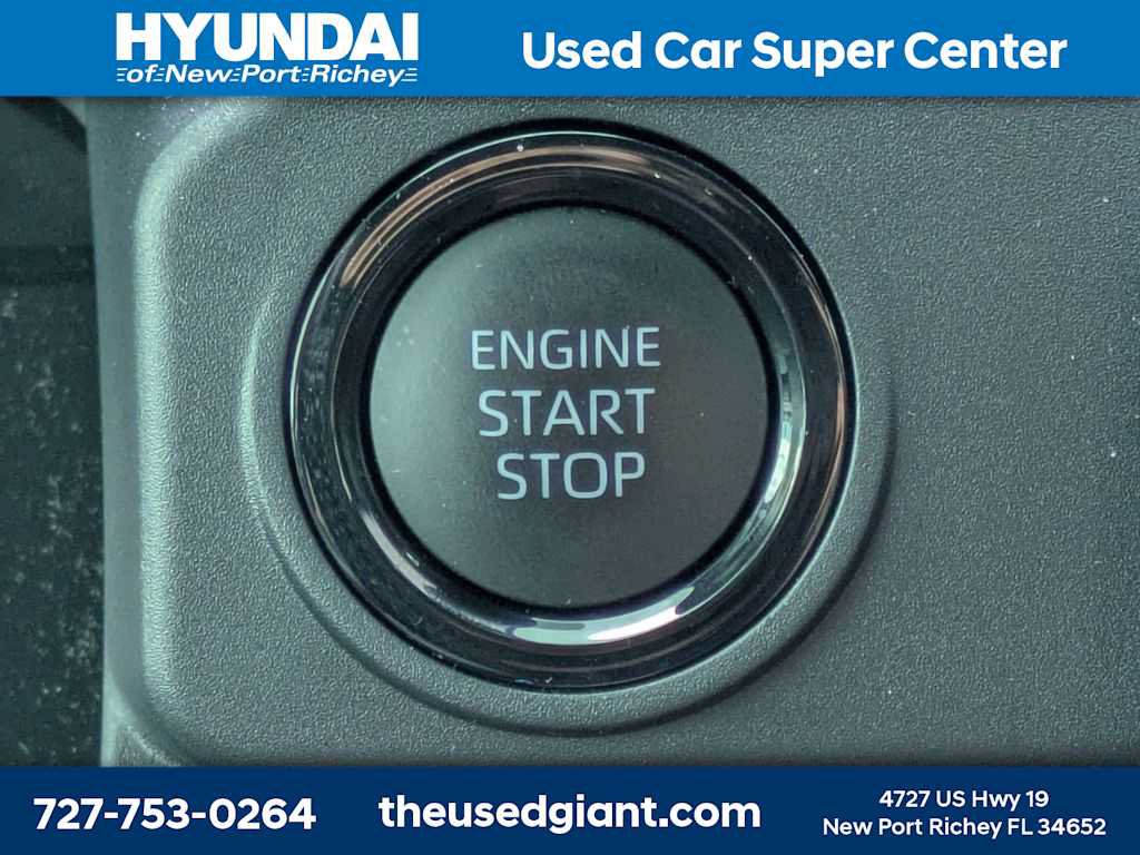 Used 2025 Toyota Tacoma SR5 RWD image 34