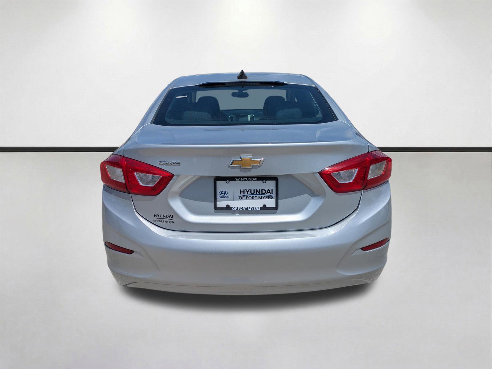 Used 2016 Chevrolet Cruze LS FWD image 6
