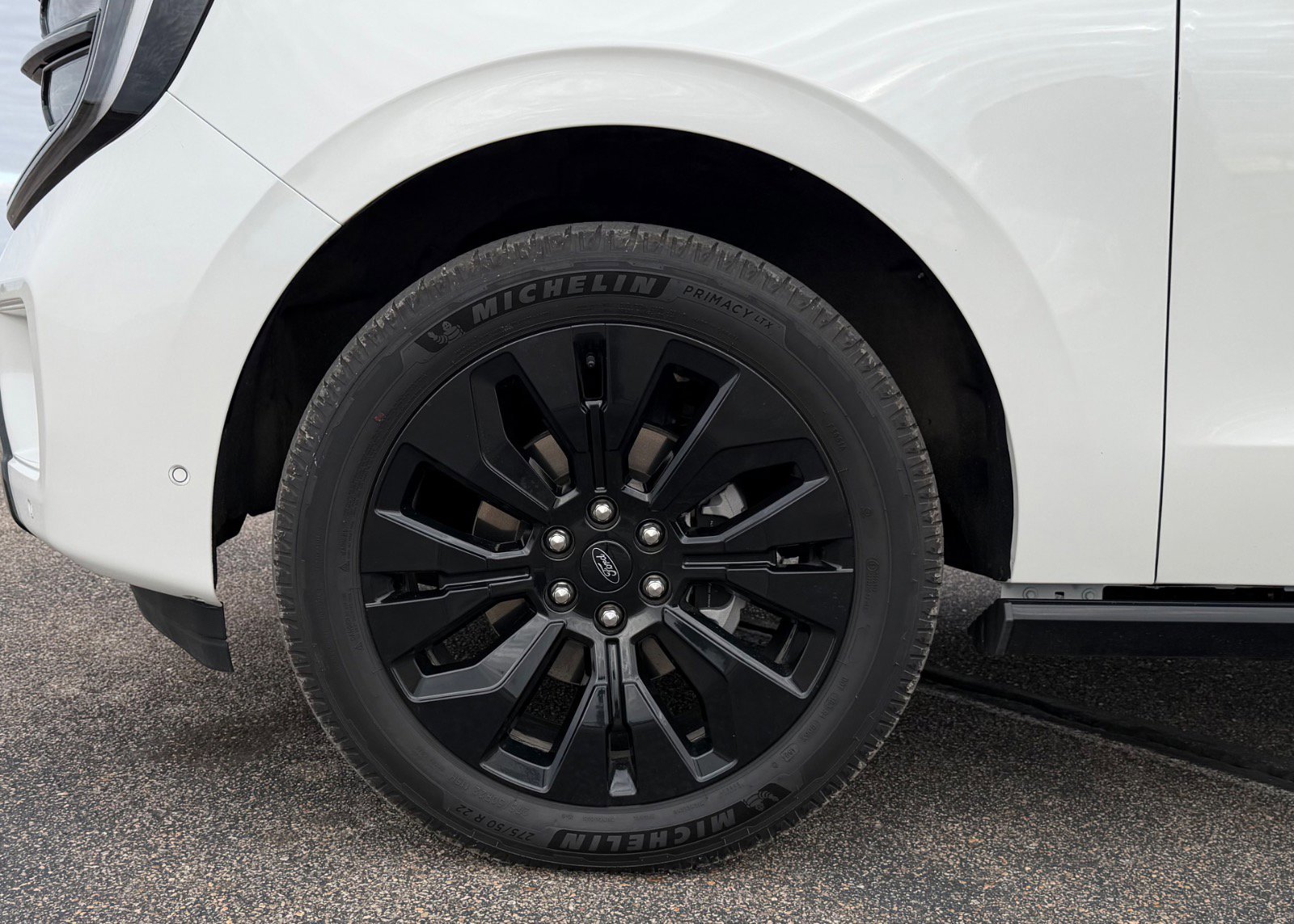 Certified 2025 Ford Expedition Max Platinum w/ Stealth Appearance Package image 19