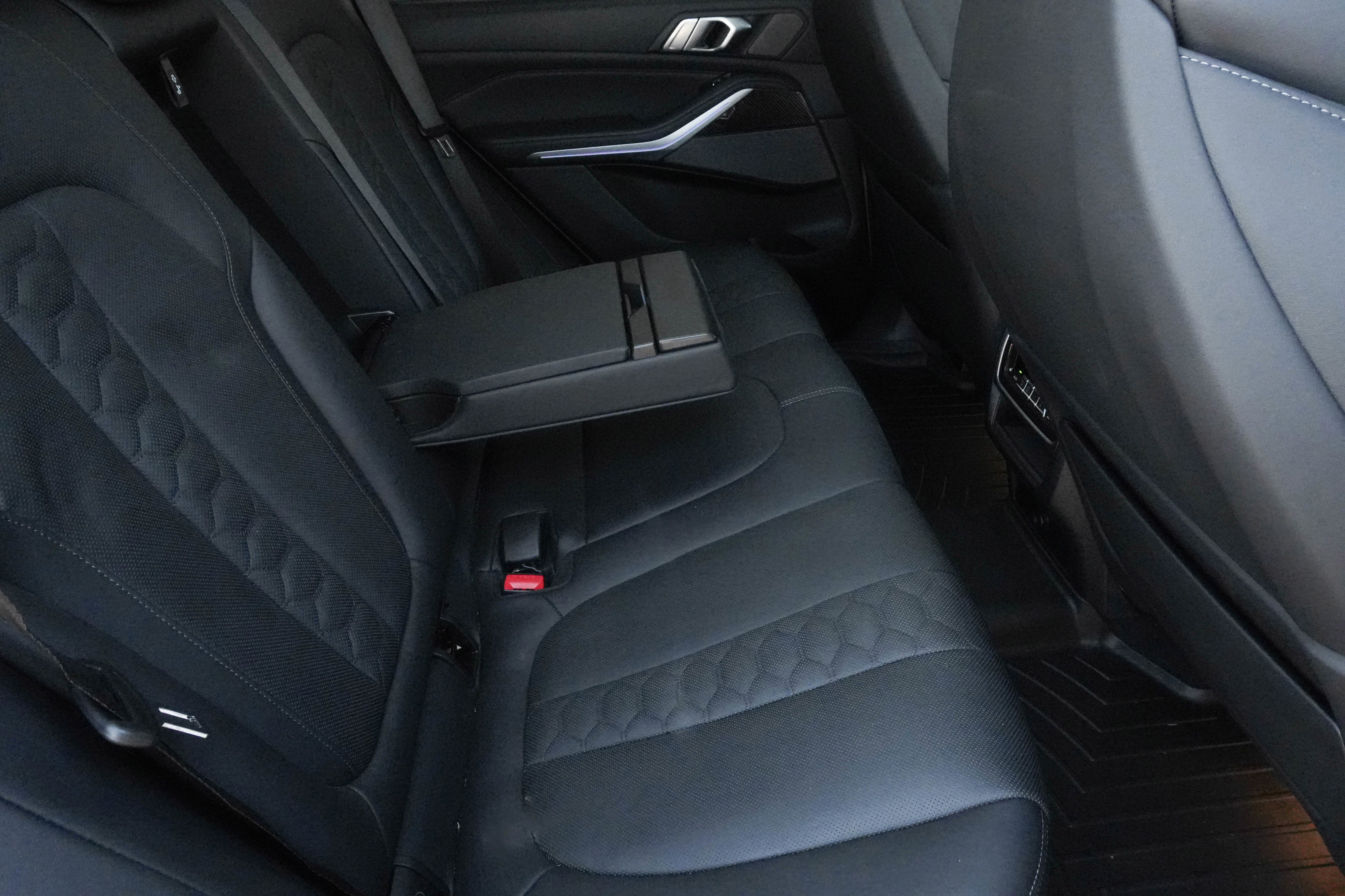 Used 2023 BMW X5 M w/ Executive Package AWD/4WD image 35