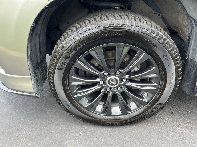 Certified 2023 Lexus GX 460 Luxury w/ Sport Design Package AWD/4WD image 8
