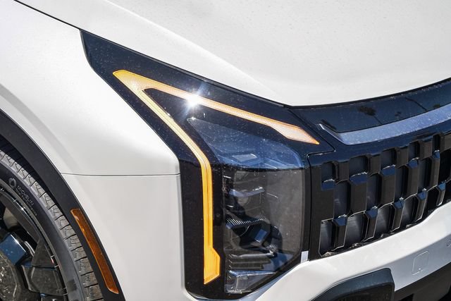New 2026 Kia Sportage X-Line AWD/4WD image 11