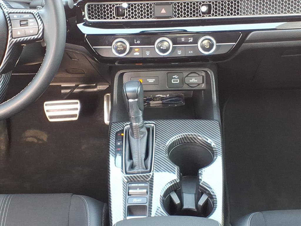 Used 2023 Honda Civic Sport image 19