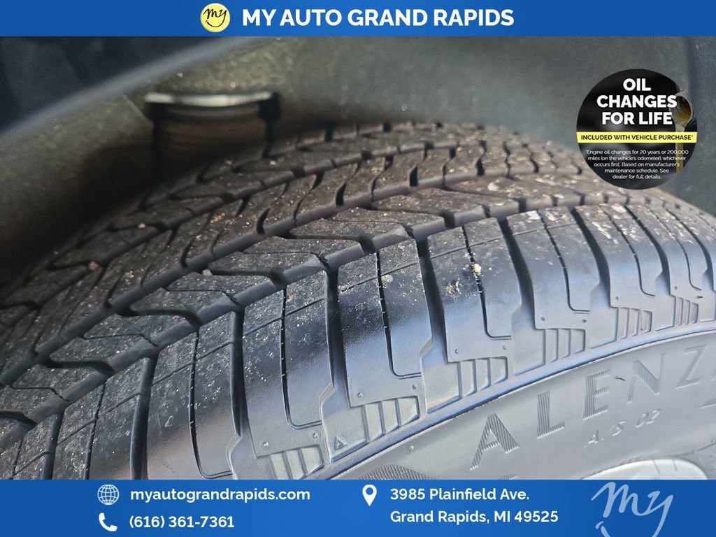 Used 2023 Chevrolet Equinox LT image 33