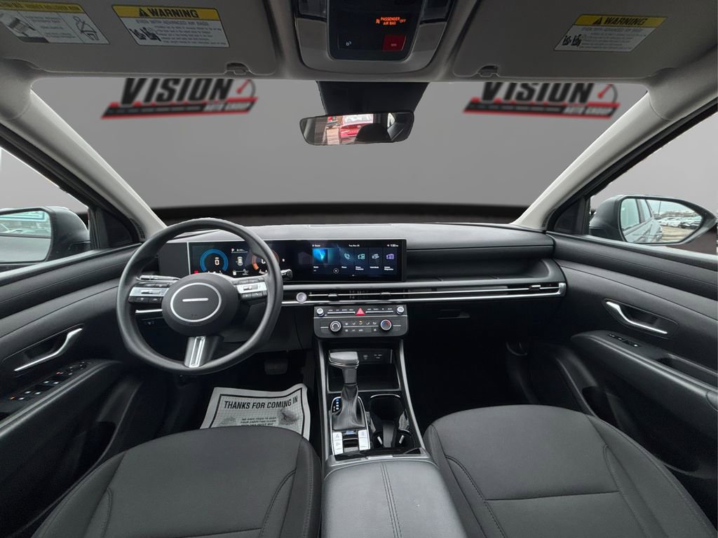Certified 2025 Hyundai Tucson SE image 27