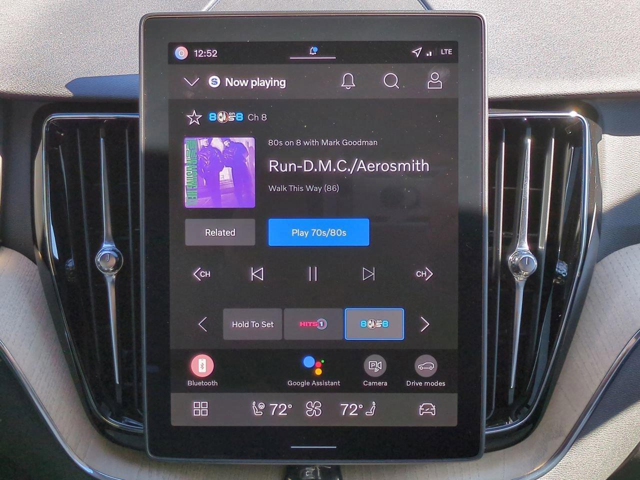 New 2026 Volvo XC60 T8 Plus image 14