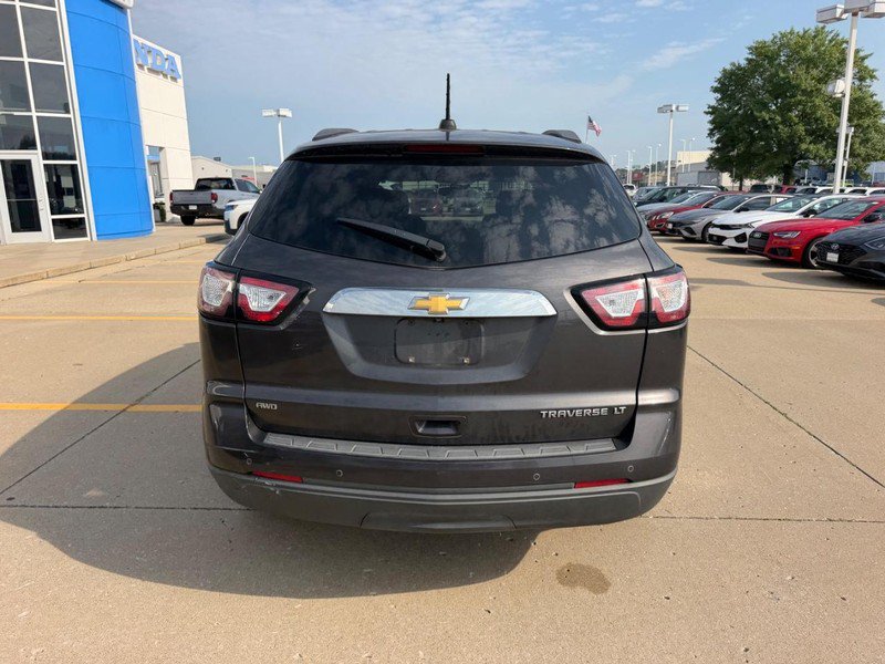 Used 2016 Chevrolet Traverse LT AWD/4WD image 3