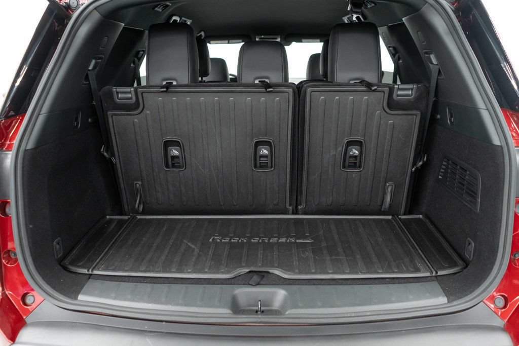 Used 2023 Nissan Pathfinder Rock Creek AWD/4WD image 18