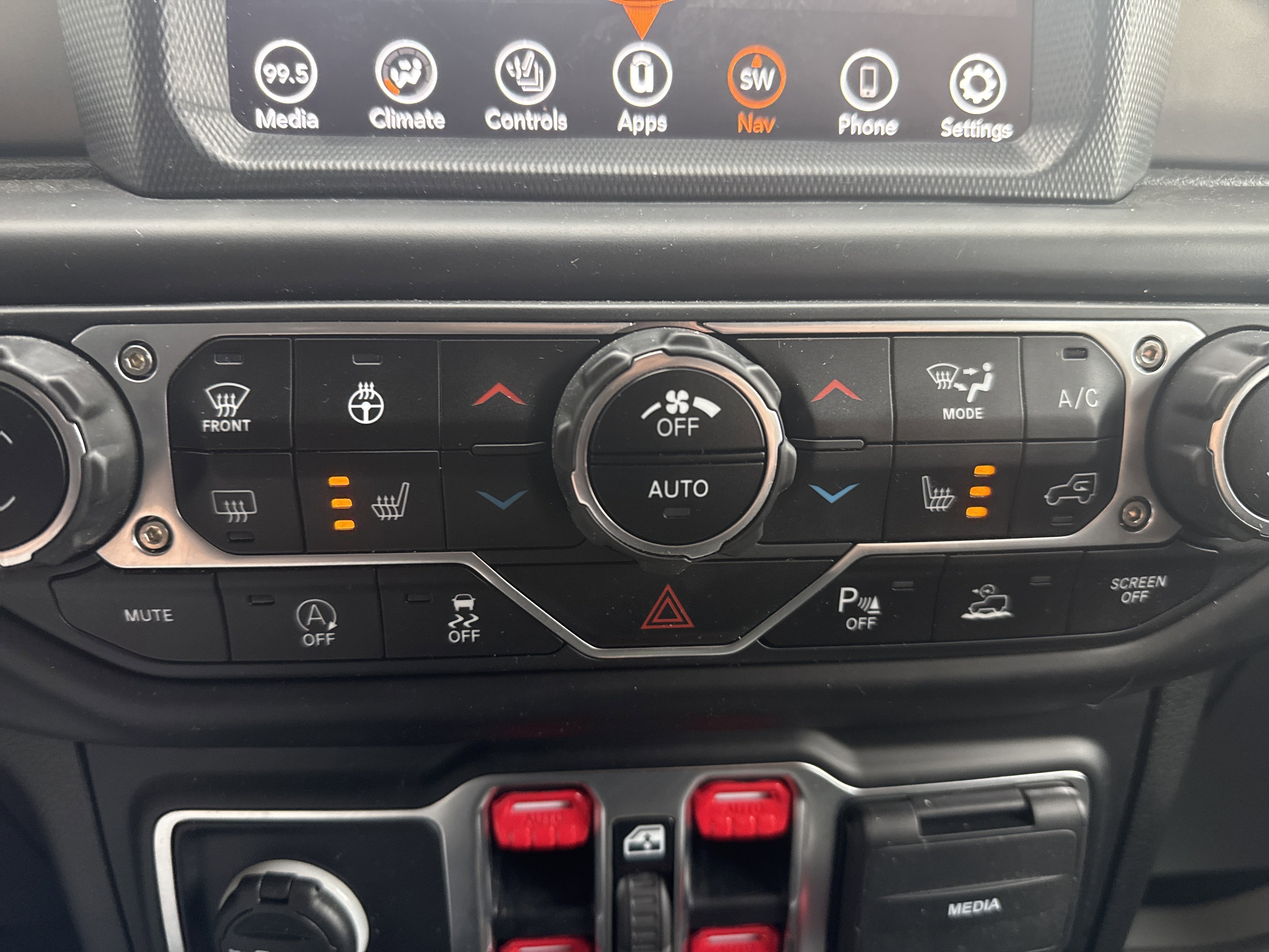 Used 2021 Jeep Gladiator Willys image 28