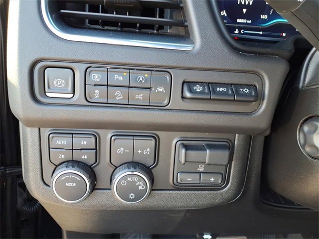 Certified 2023 Chevrolet Suburban High Country w/ Advanced Technology Package image 19