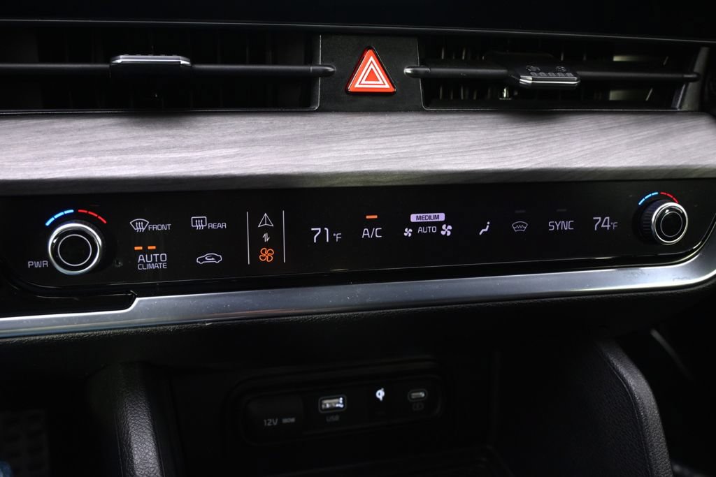 Used 2023 Kia Sportage X-Pro Prestige AWD/4WD image 32