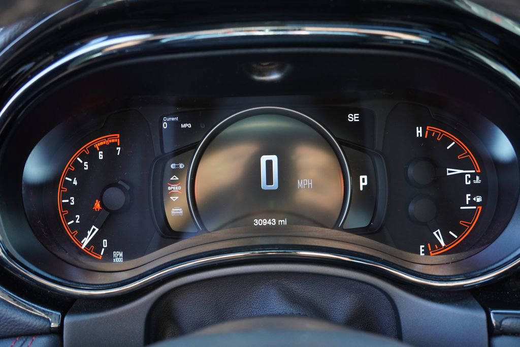 Certified 2023 Dodge Durango R/T w/ Tow 'N Go Package image 38