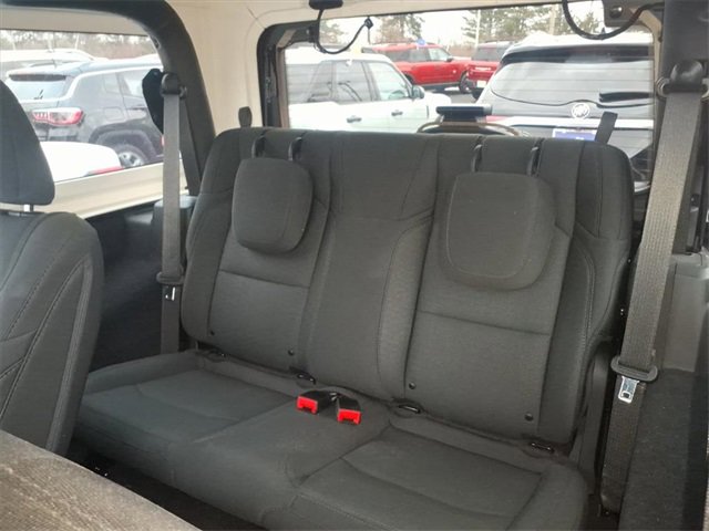 Used 2019 Jeep Wrangler Sport S image 9