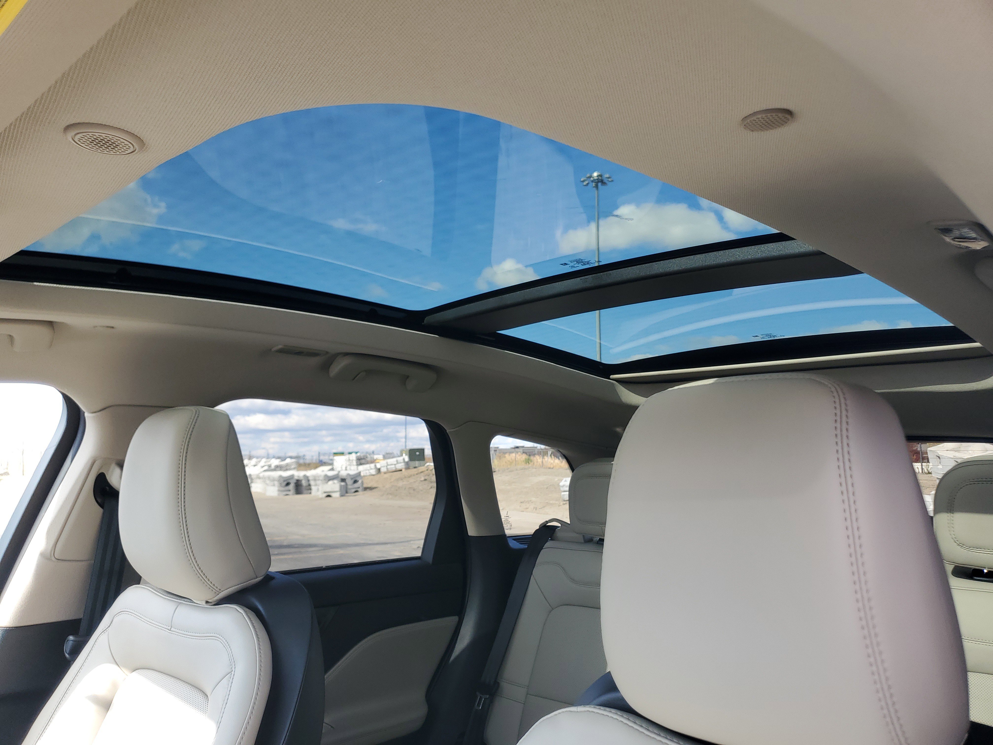 New 2026 Lincoln Corsair Premiere image 11