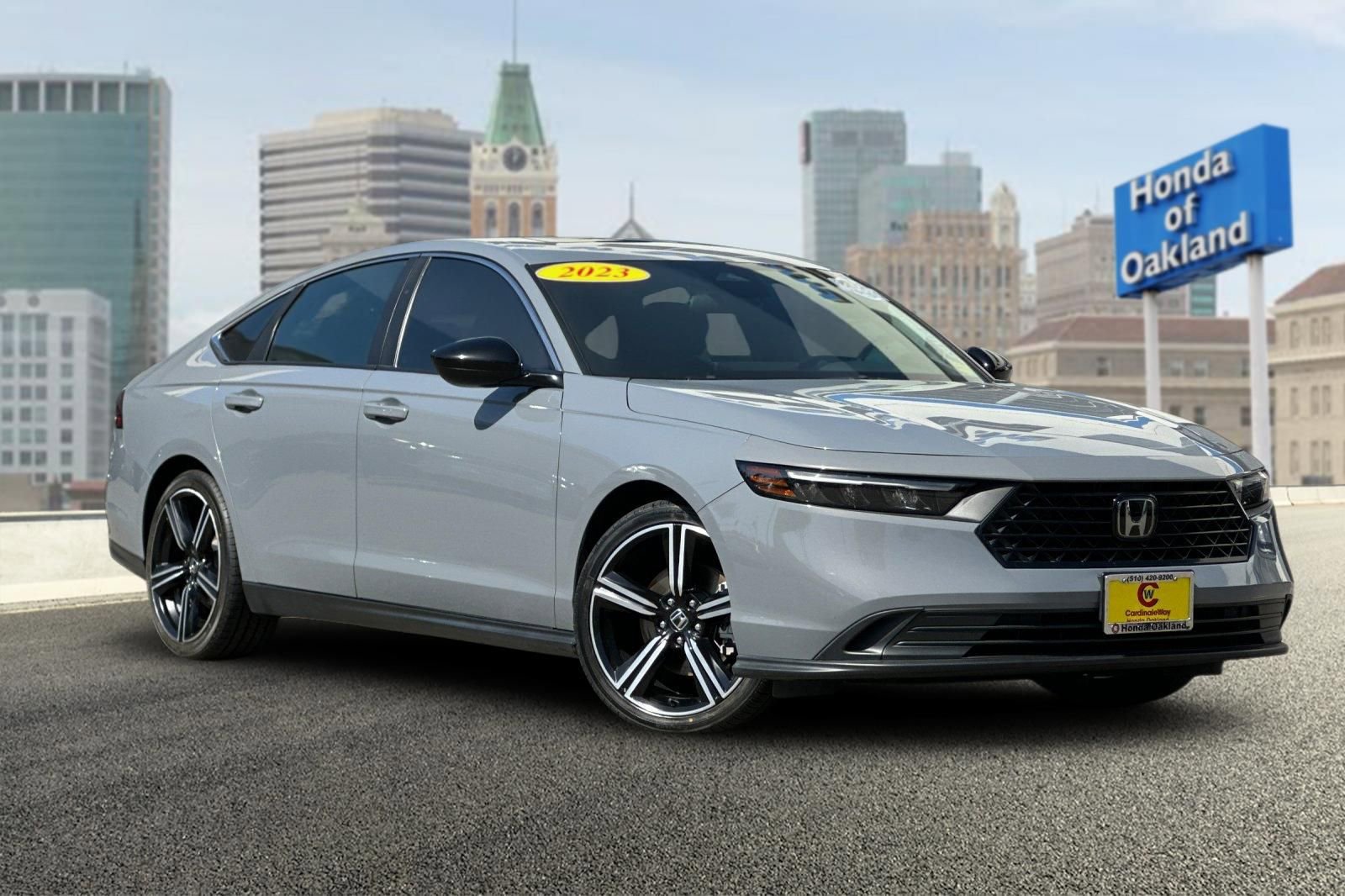 Used 2023 Honda Accord Sport image 2