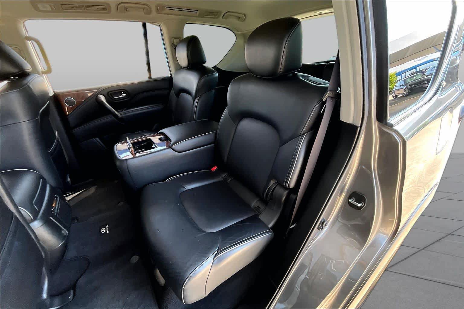 Used 2019 INFINITI QX80 Luxe AWD/4WD image 19
