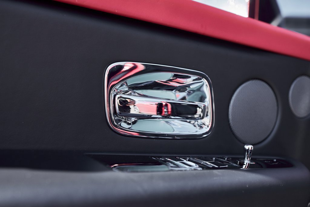 Used 2022 Rolls-Royce Cullinan Black Badge image 33