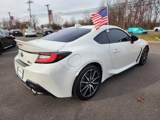 Used 2025 Toyota GR86 image 7