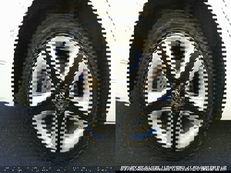 Used 2018 Toyota Prius Four Touring w/ Premium Convenience Package image 49