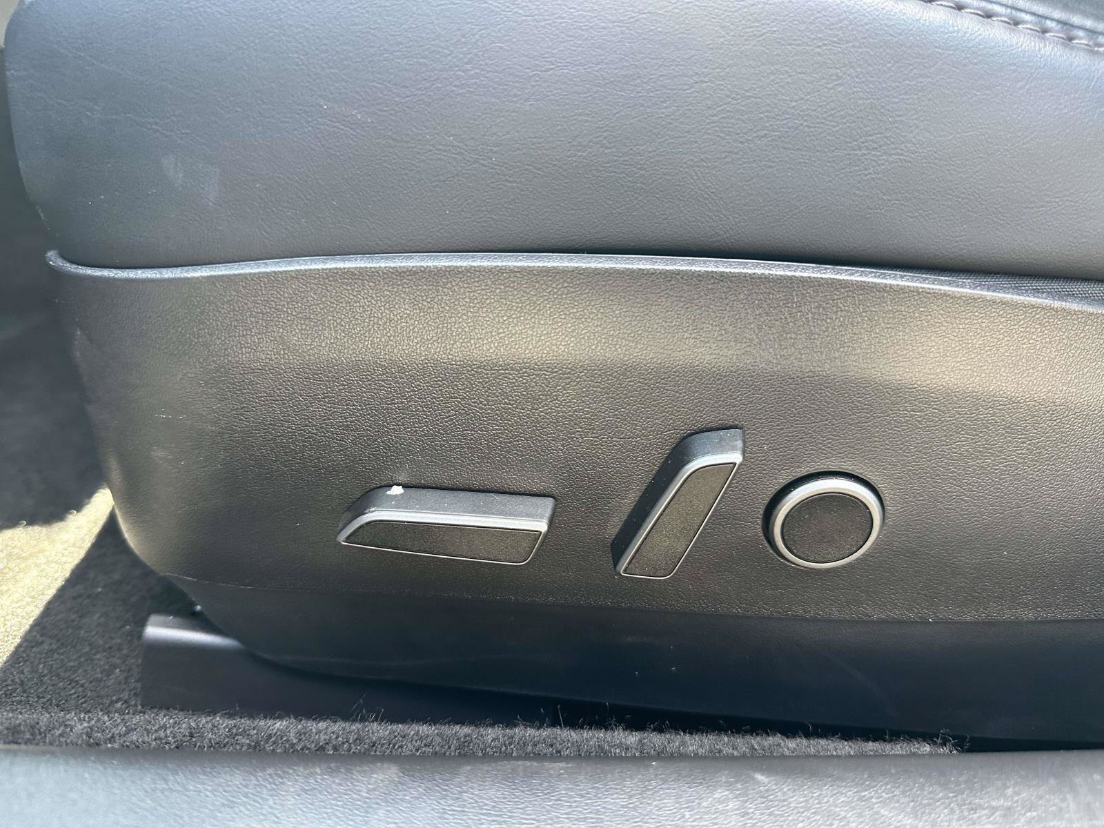 Used 2021 Tesla Model 3 Performance AWD/4WD image 16