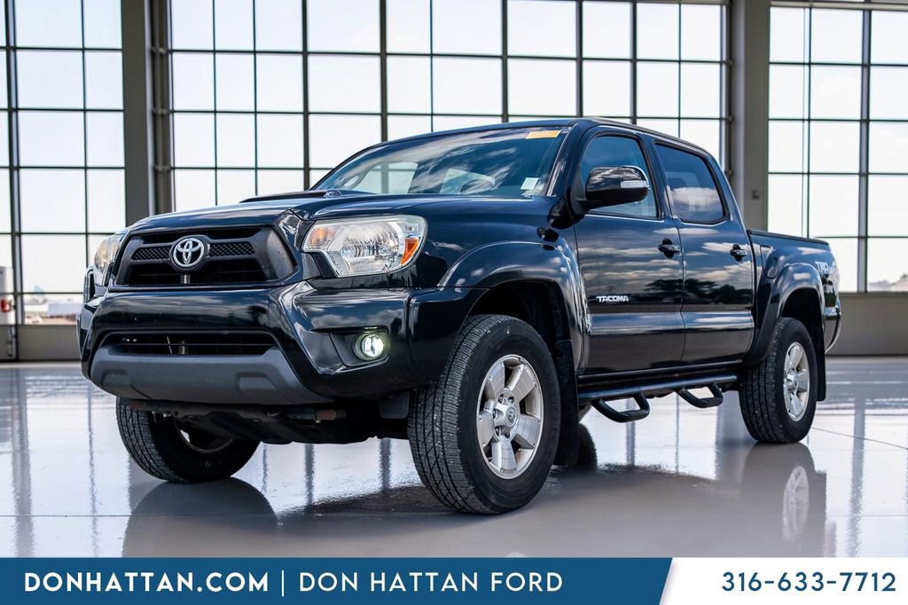 Used 2015 Toyota Tacoma PreRunner w/ TRD Sport Package RWD image 1