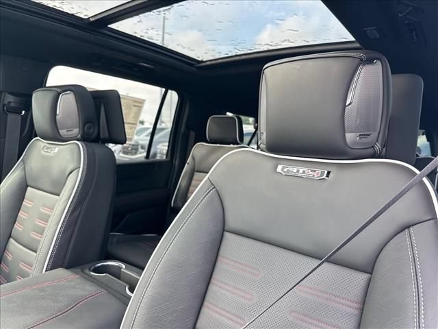 New 2026 GMC Yukon XL AT4 Ultimate AWD/4WD image 30