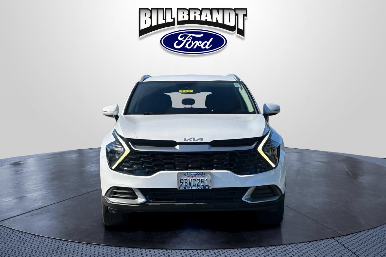 Used 2023 Kia Sportage EX AWD/4WD image 8
