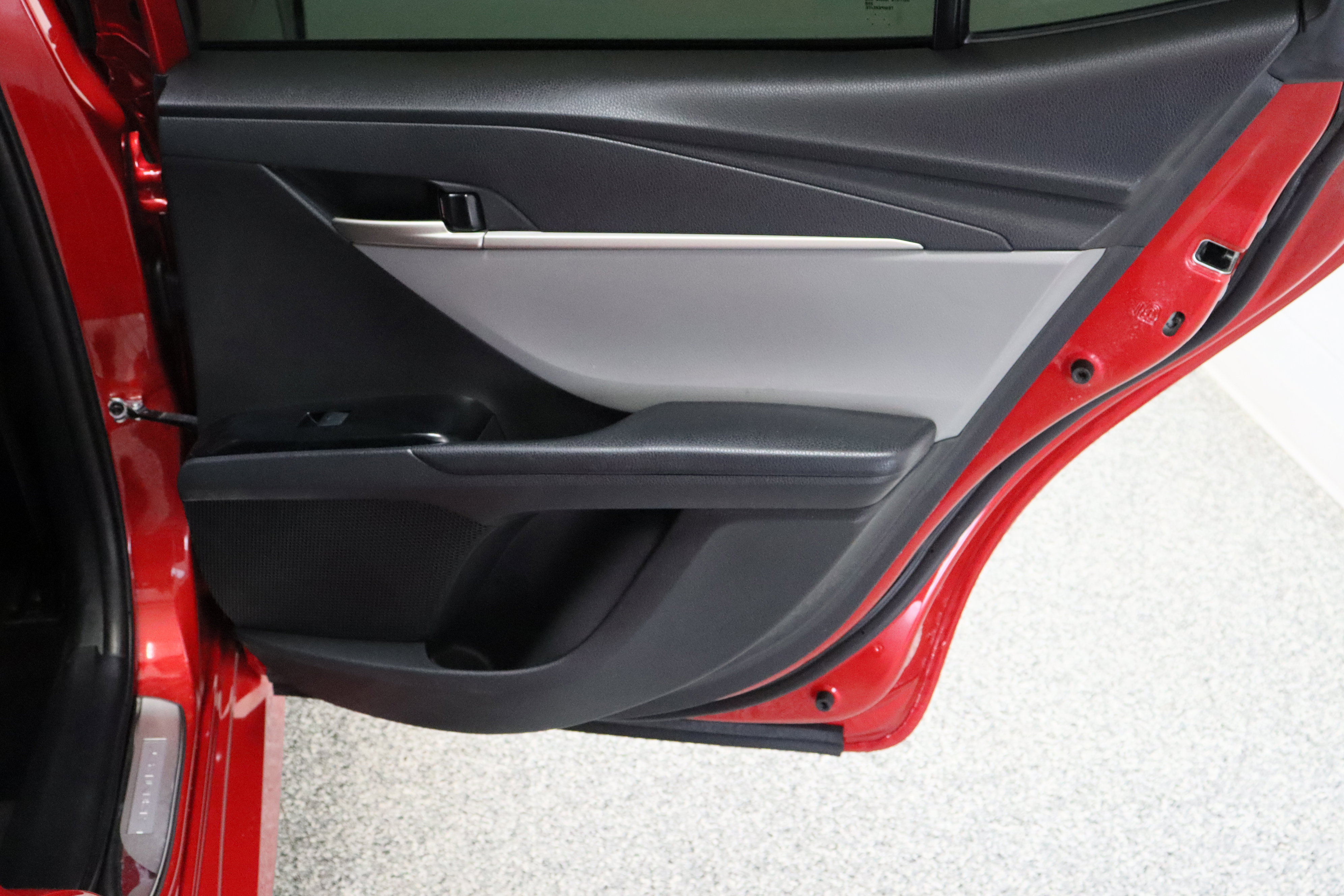 Certified 2025 Toyota Camry LE w/ Convenience Package image 32