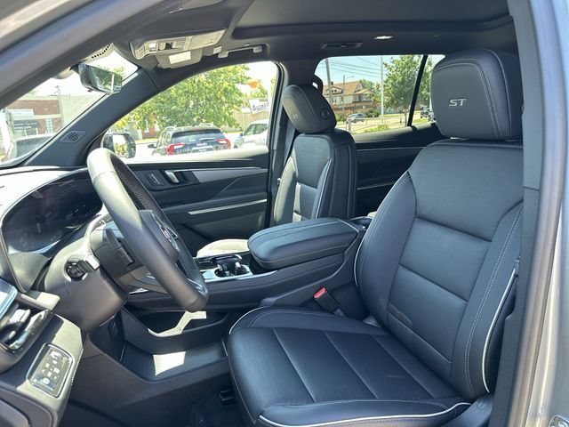 New 2026 Buick Enclave Sport Touring w/ Power Package AWD/4WD image 14
