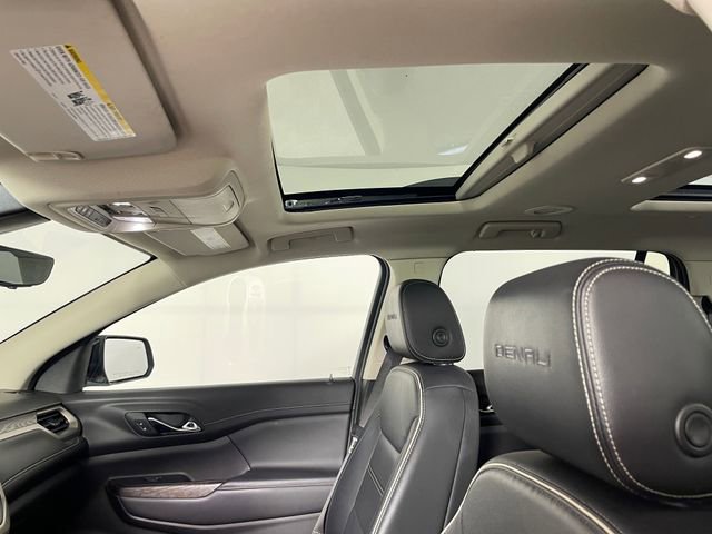 Certified 2022 GMC Acadia Denali w/ Black Diamond Edition image 11