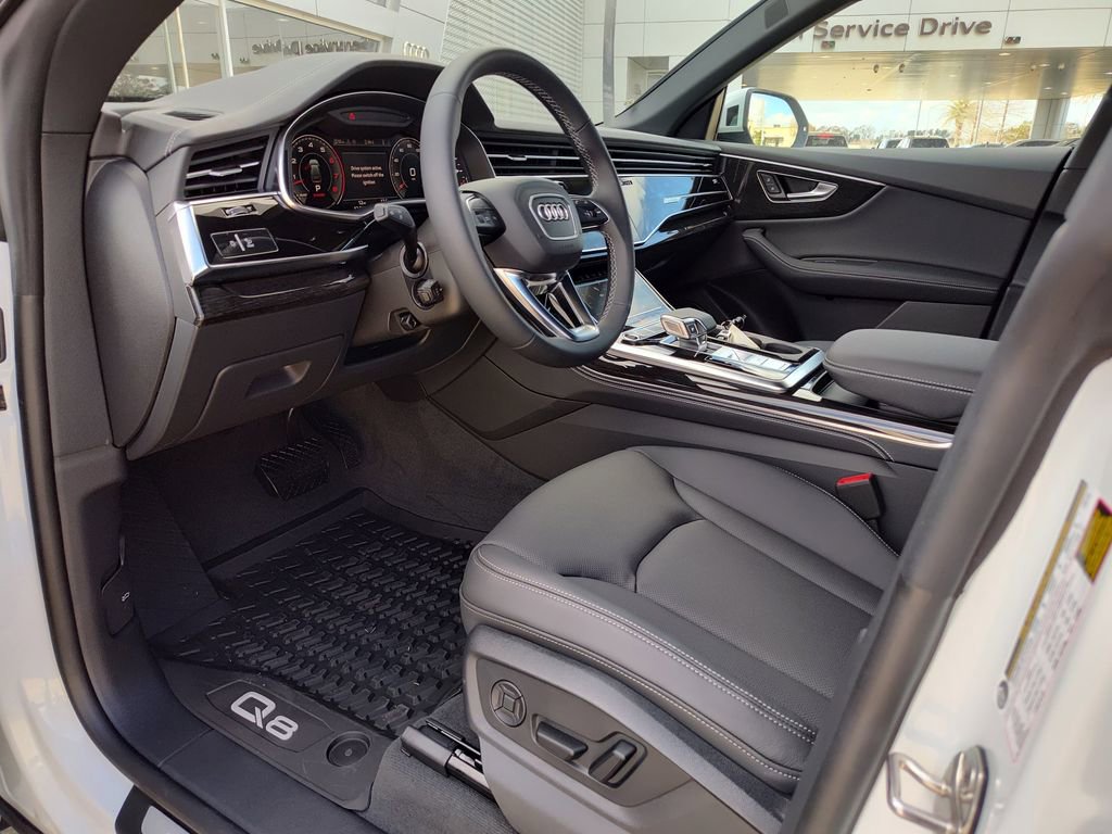 New 2026 Audi Q8 Premium Plus image 2