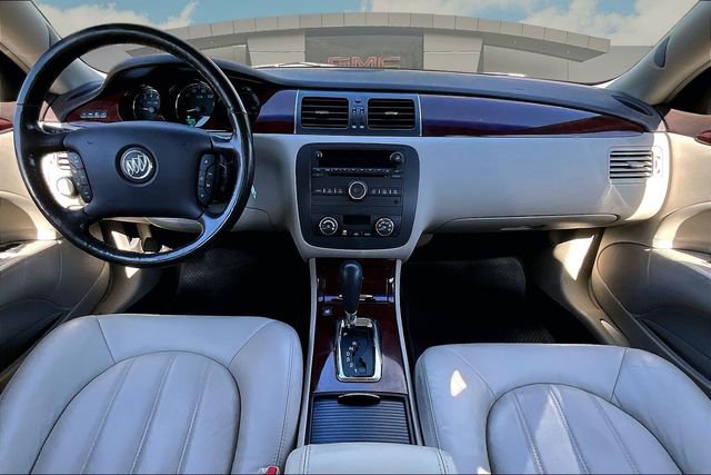 Used 2007 Buick Lucerne CXL w/ Luxury Package FWD image 14