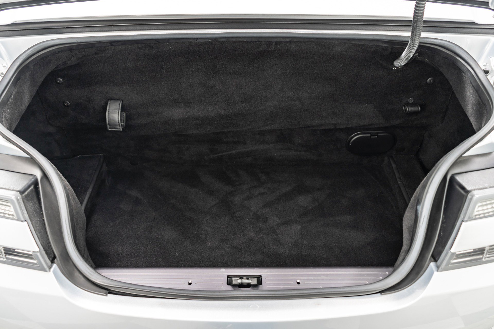 Used 2014 Aston Martin DB9 Volante image 19