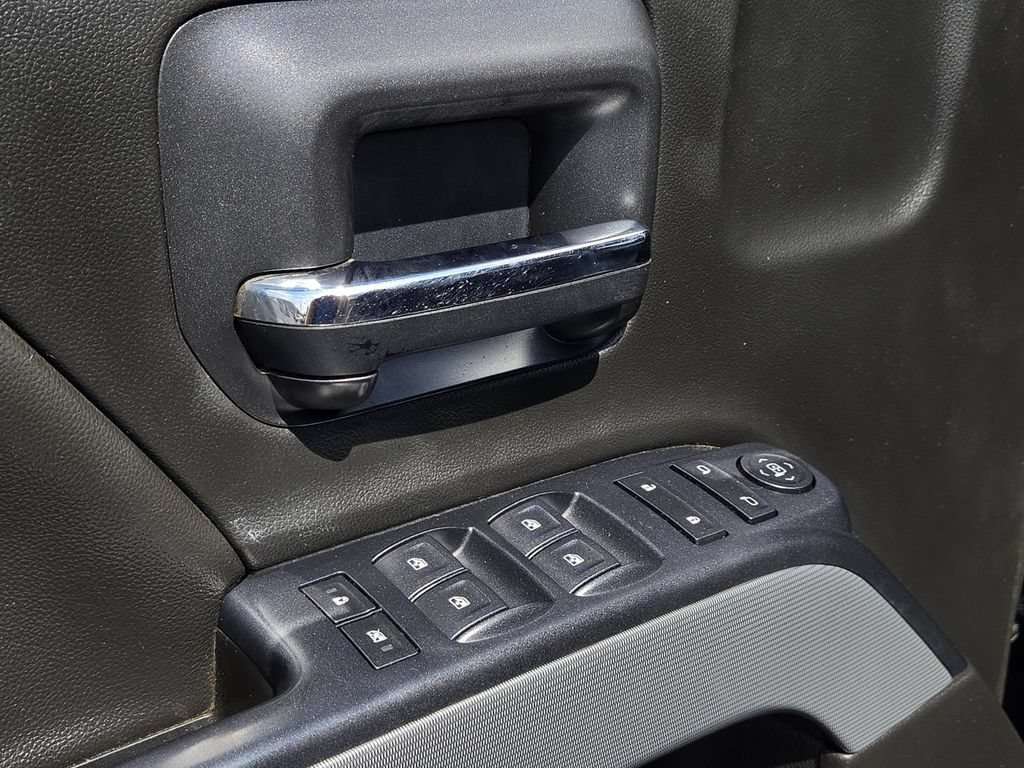 Used 2019 Chevrolet Silverado 2500 LT w/ Texas Edition AWD/4WD image 10