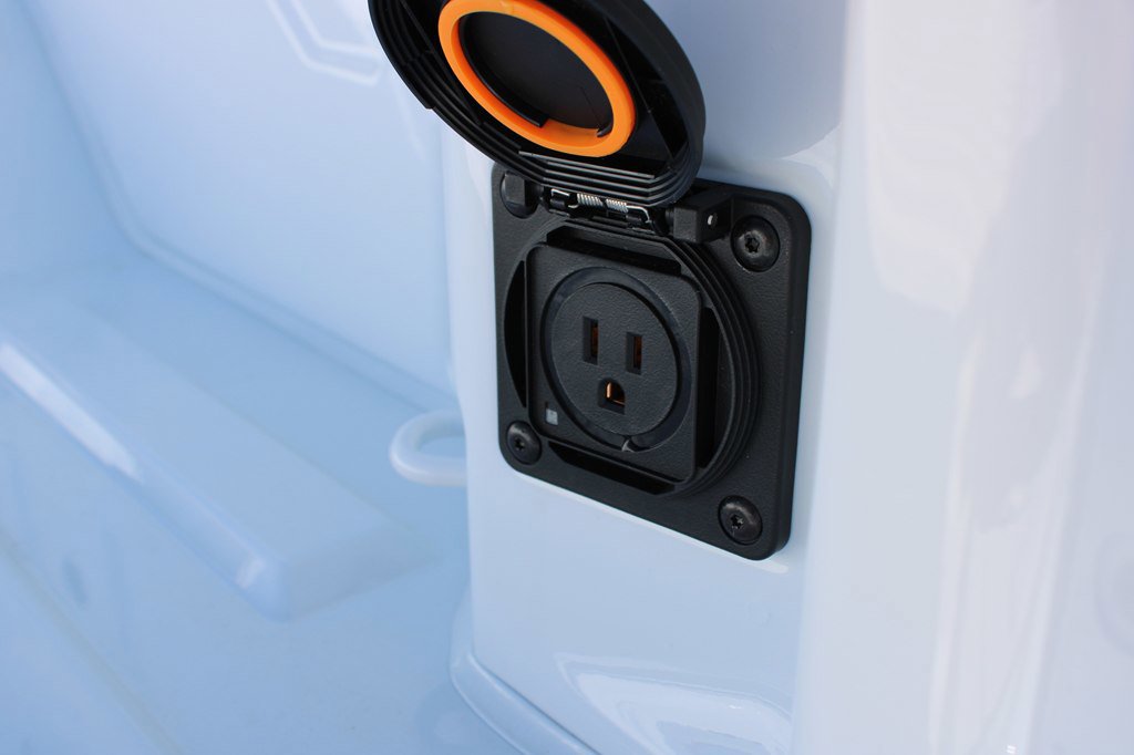 Used 2025 Chevrolet Silverado 2500 W/T w/ WT/CX Safety Package image 13