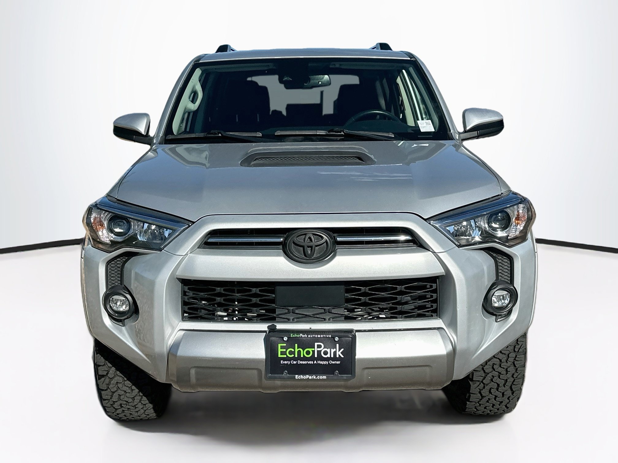 Used 2021 Toyota 4Runner TRD Off-Road AWD/4WD image 2