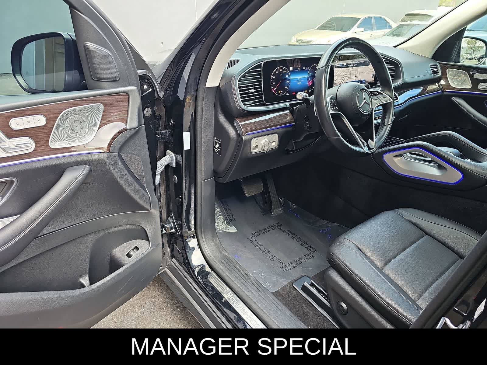 Used 2024 Mercedes-Benz GLS 450 4MATIC image 10