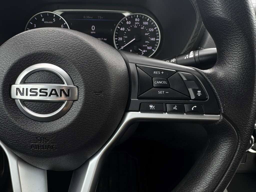 Used 2023 Nissan Sentra SV image 11