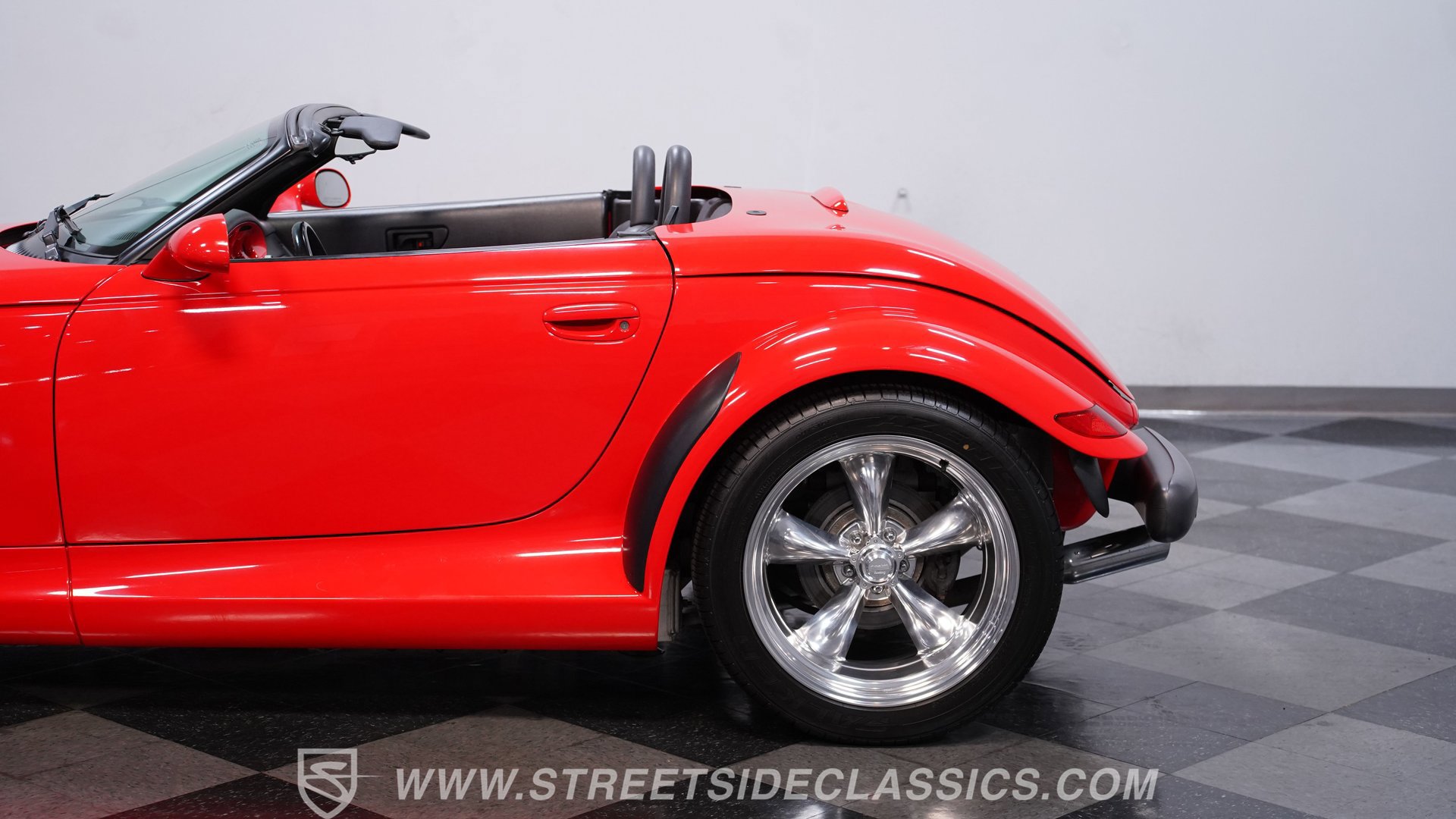 Used 1999 Plymouth Prowler RWD image 19