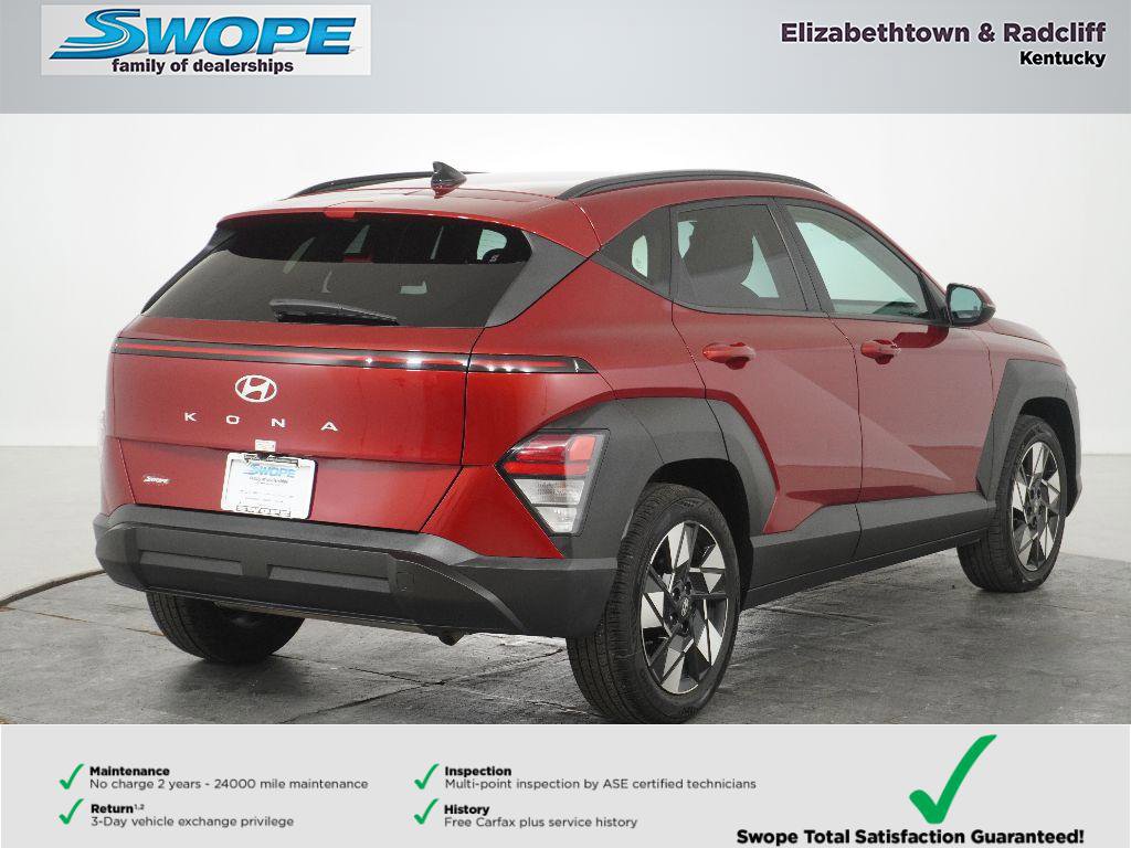 Used 2025 Hyundai Kona SEL image 3