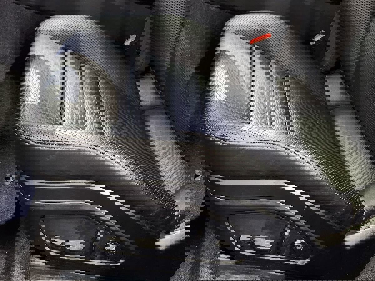 Used 2023 Porsche Panamera image 43