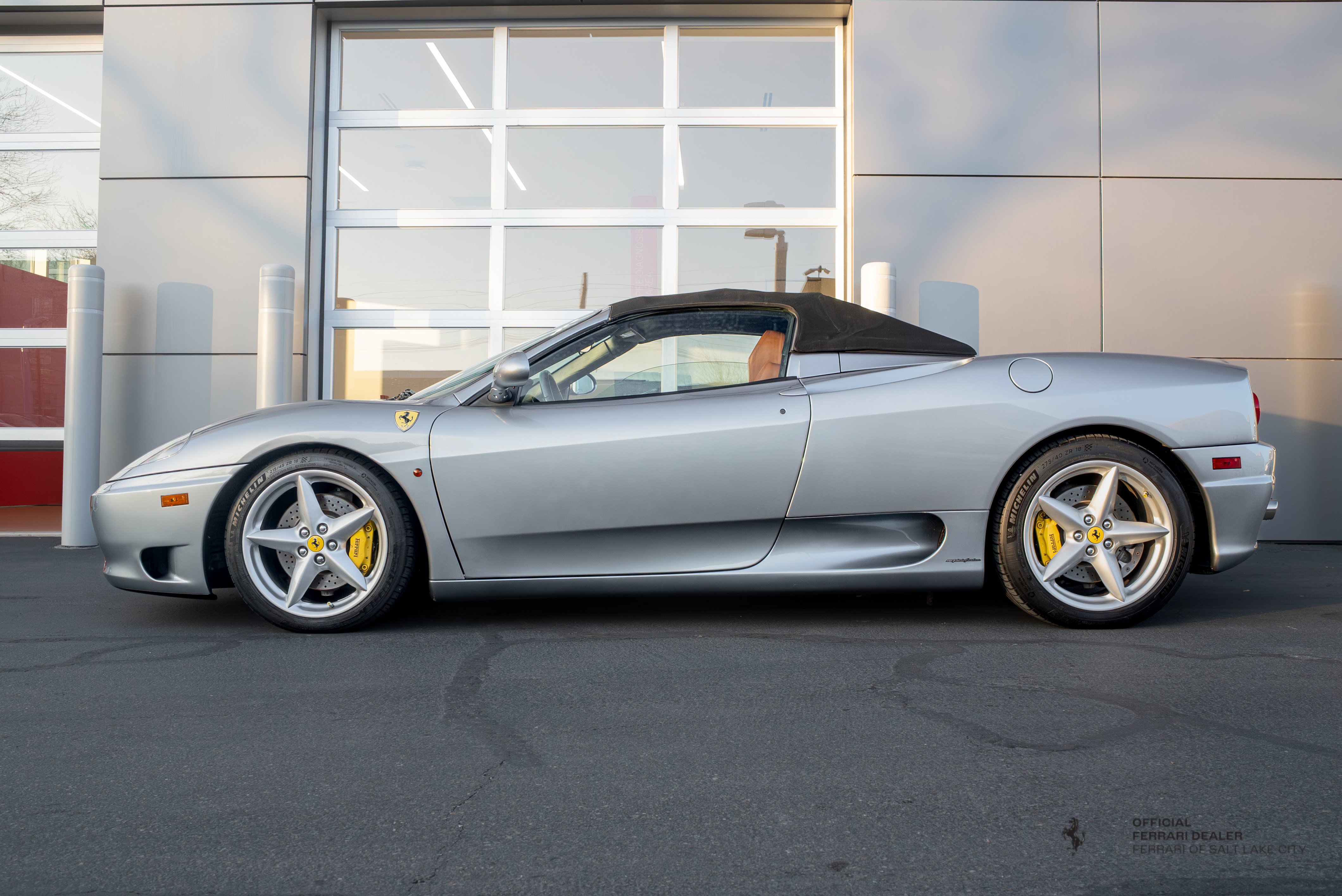 Used 2002 Ferrari 360 Spider image 2